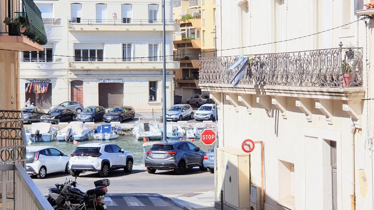 Le Bayard Authentique Maison Setoise Patio Climatisee Centre Historique Parking Payant A Proximite Ferienhaus *